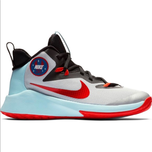 nike future court shoes